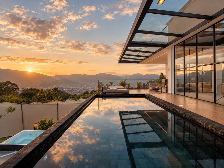 Villa | Night Lounge | Pool & Jacuzzi | City View – foto 6