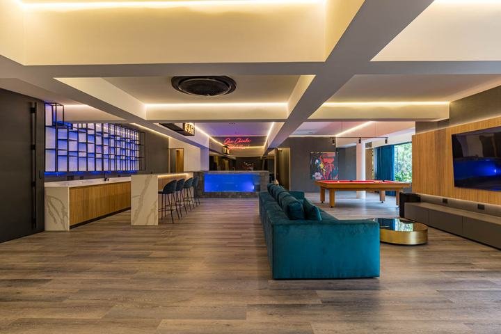 Nightlife PH with Pool Provenza – photo 2